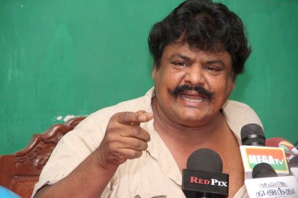 எல்லாம் நாசம் ….. இது தான் மத்திய அரசின் ” மேக் இன் இண்டியா” திட்டமா ?மன்சூரலிகான் அதிரடி கேள்வி!