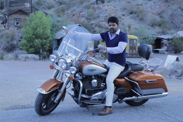 “ காவியனுக்கு போட்டியாக “ சர்க்கார் “