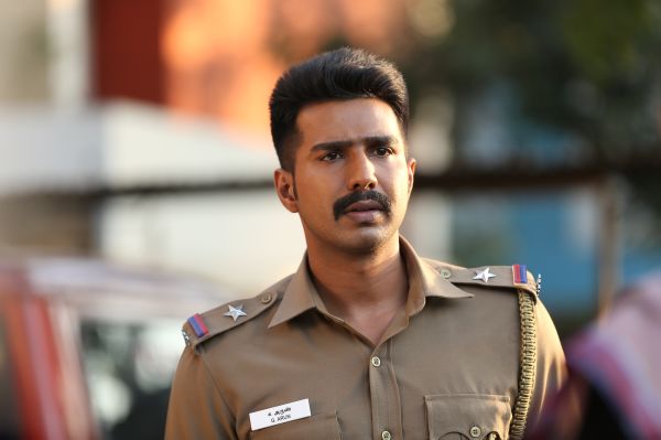 காவல் துறை அதிகாரி வேடத்தில் “ராட்சஷன்” படத்தில் நடிக்கும் விஷ்ணு விஷால்