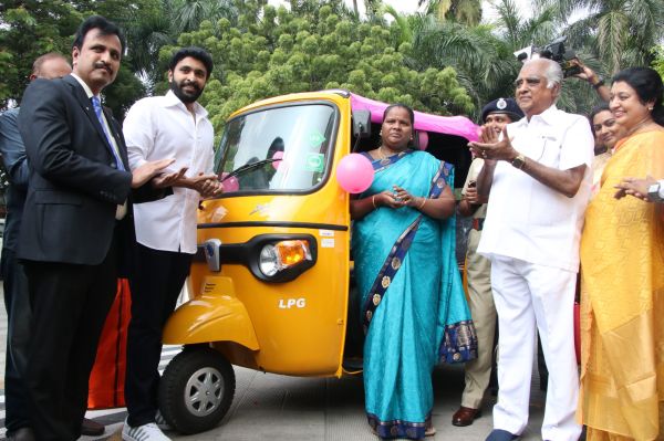 ரோட்டரி இன்டர்நேஷனல் டிஸ்ட்ரிக்ட் 3232 Ann’s Forum சார்பில் பிங்க் ஆட்டோ திட்டம் துவக்கி வைக்கப்பட்டது.