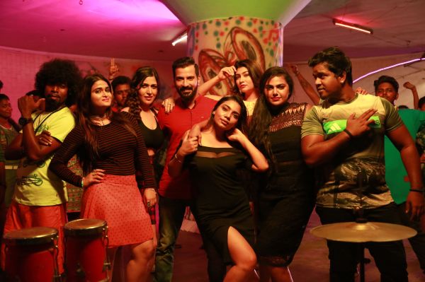 5 கதாநாயகிகளுடன் ‘ஜித்தன்’ ரமேஷ் நடிக்கும்  “ஒங்கள போடணும் சார்