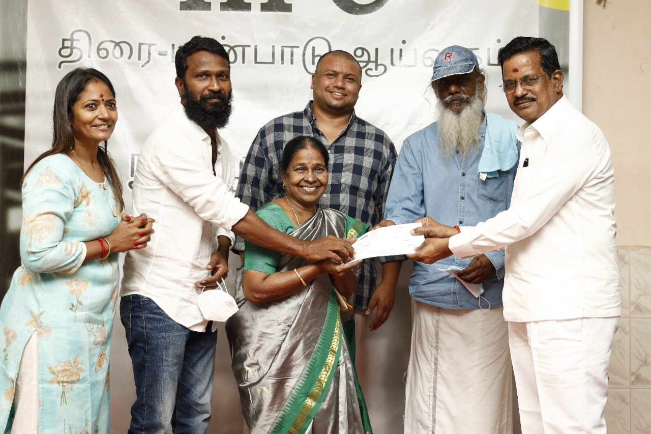 இயக்குனர் வெற்றிமாறன் அவர்கள் ” நாம் அறக்கட்டளையின் சார்பாக திரை – பண்பாடு ஆய்வகத்தை துவக்கியுள்ளார் .
