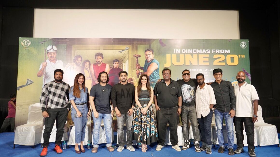 பிடிஜி யுனிவர்சல் பிரைவேட் லிமிடெட் நிறுவனம் தயாரிக்கும் சென்னை சிட்டி கேங்ஸ்டர்ஸ் திரைப்படத்தின் பத்திரிக்கையாளர் சந்திப்பு சென்னையில் நடைபெற்றது.